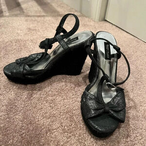 Whbm White House black market Sophie metallic silver espadrille wedge sandals 7